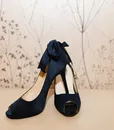 s-0424-gray-2